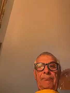 Chat +18 de 4n4l1zz4m1 ao vivo