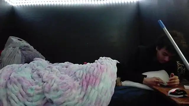 Czat XXX na żywo – spooky425hd
