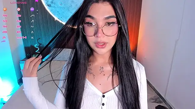 RoseCassie Show in webcam