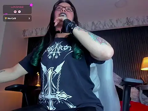EvangelineJoness' Live XXX Chat