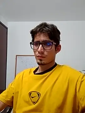 SrIncognito666 webkamerás műsora