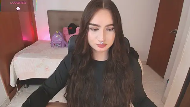 Chat XXX en directo de Miley_Baker