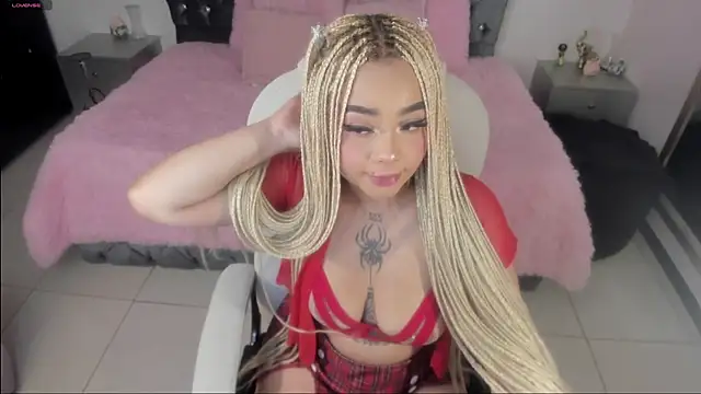 Chat XXX ao vivo de conny__curly