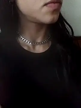 XXX chat uživo modela mercymercyy