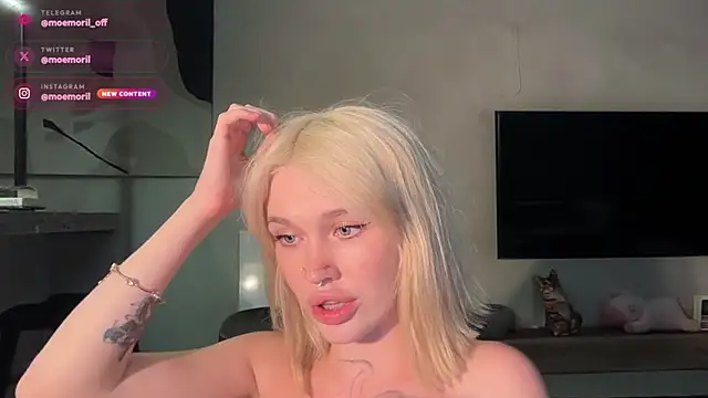 Golden_Aline live XXX chat