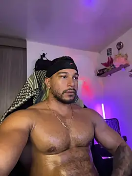 Chatroom XXX en direct de FreszX