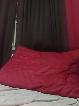 Chat +18 de d25figueirenil ao vivo