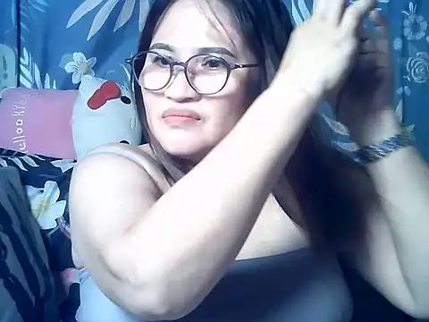 Czat XXX na żywo – Amazing_Angel22