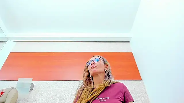 maddy_cartter élő XXX-chatje