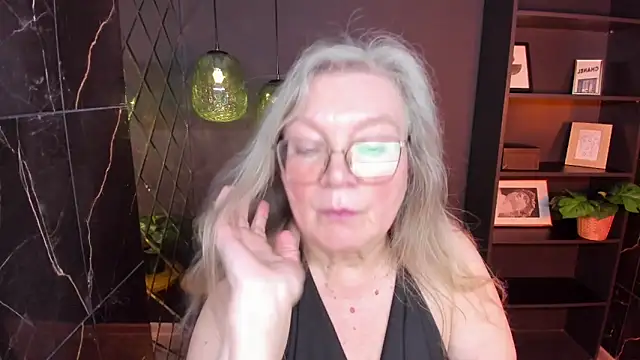 NataliMellow Chat XXX live
