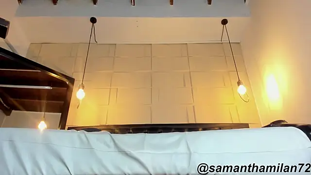Chat +18 de SamanthaMilann ao vivo