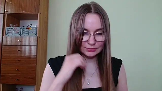 LooveELLYx Adlı Modelin Canlı XXX Sohbeti