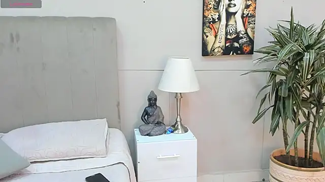 Chat XXX ao vivo de kai_storn
