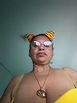 SheraHadee's Live XXX Chat
