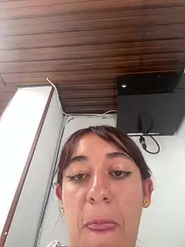 Chat XXX Live Im_Luuu
