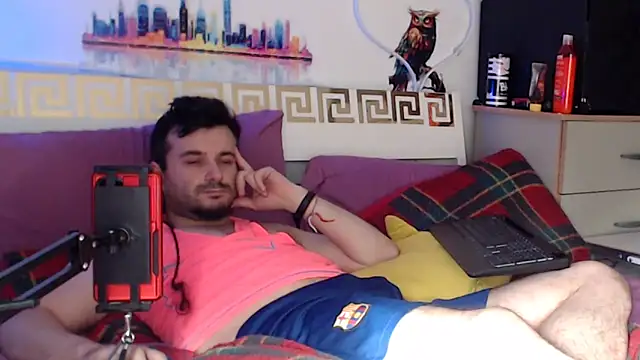 KingOfSinRO69 Adlı Modelin Canlı XXX Sohbeti