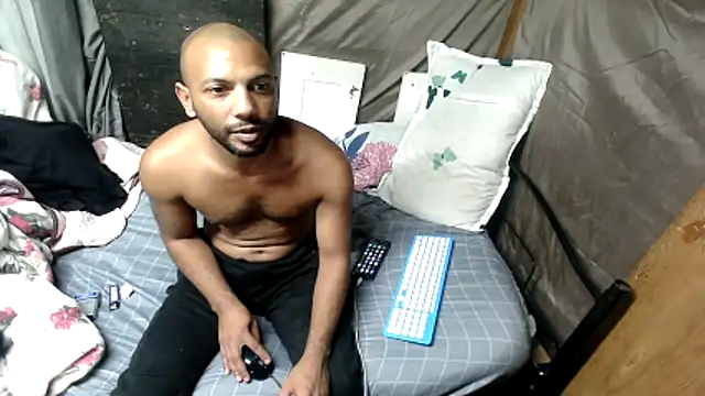 Chatroom XXX en direct de Camodick