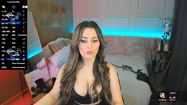 KylieMellow Live XXX-Chat