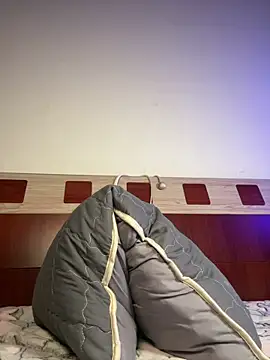 Онлайн чат XXX Evelinia