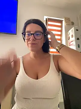 NadiraNoor – webcam-show