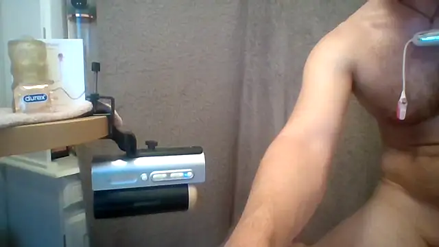Oliverlong Chat XXX in diretta