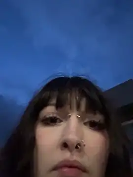 virusDoll's Live XXX Chat
