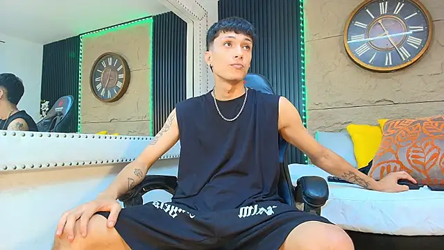 Chat XXX Live Lean_Portman