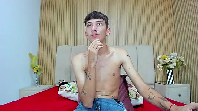 MichaelVasquex Chat XXX in diretta