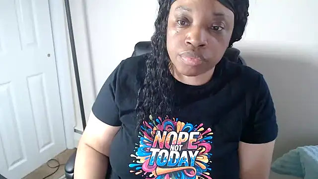 Sexymona1218 élő XXX-chatje