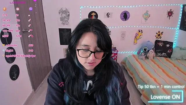 Chat +18 de Cherry_blush_ ao vivo