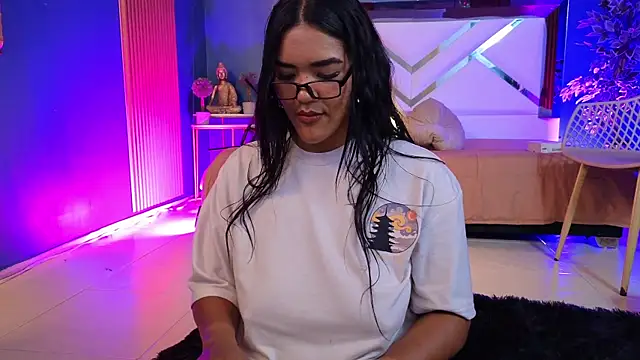 دردشة Ladyy_brownn الجنسية المباشرة