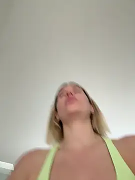 Chat XXX ao vivo de xoxoxjenn