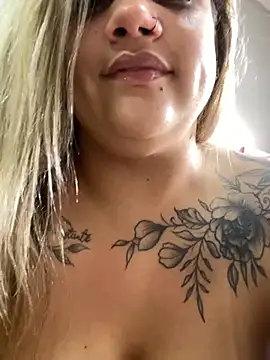 kahreal Chat XXX in diretta