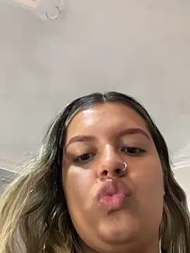 azulskyer live XXX chat