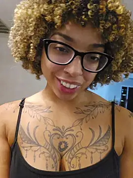 Cherribombzz's Live XXX Chat