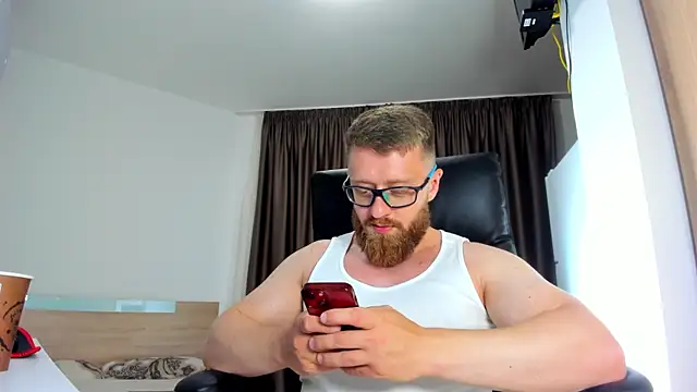 Findom_guy live XXX chat