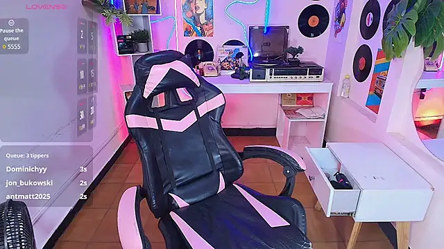 XXX chat uživo modela Duulce_mia