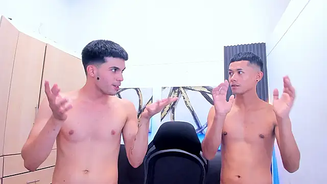 دردشة Boys_Wallen الجنسية المباشرة