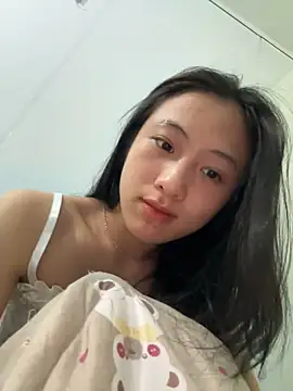 lauma-love Adlı Modelin Canlı XXX Sohbeti
