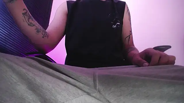 Chat XXX ao vivo de zacwatson_
