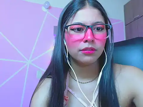 _ALLYSON18_ élő XXX-chatje