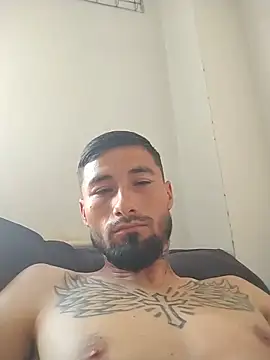 Negrila25 Webcam show