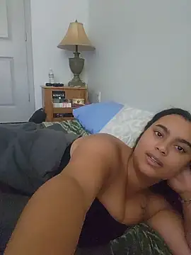 Chat XXX Live cinnaminnie