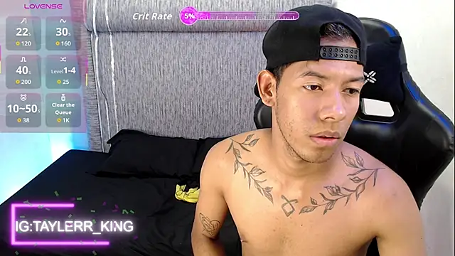 Taylerr_18 Adlı Modelin Web Kamerası Şovu