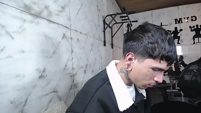 Valentino_Knox Live seks camshow