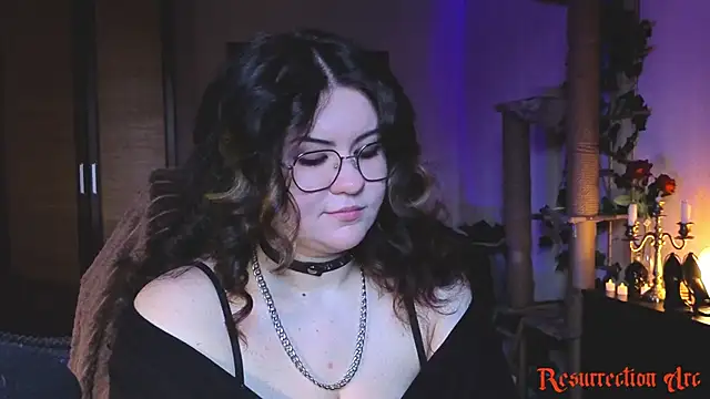 Živý XXX chat Laura_Karamazov