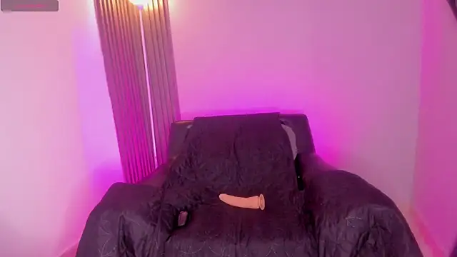 Czat XXX na żywo – marxi_doll7