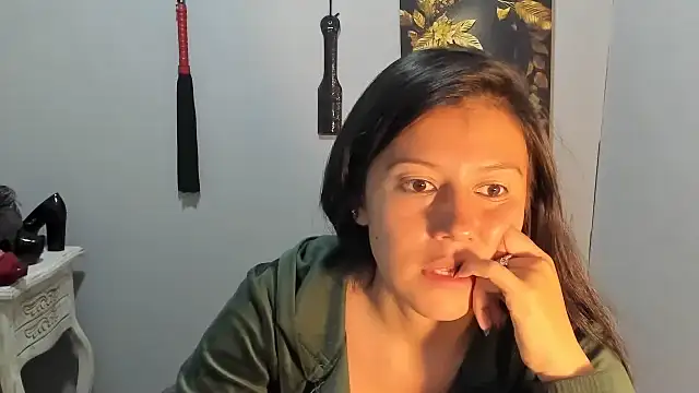 Živý XXX chat sandyquinnxx