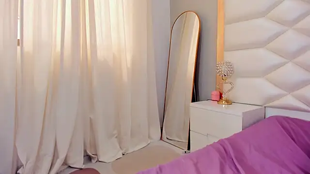 RavenReed6 Webcam show