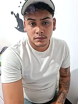 Saul_88 Show Webcam